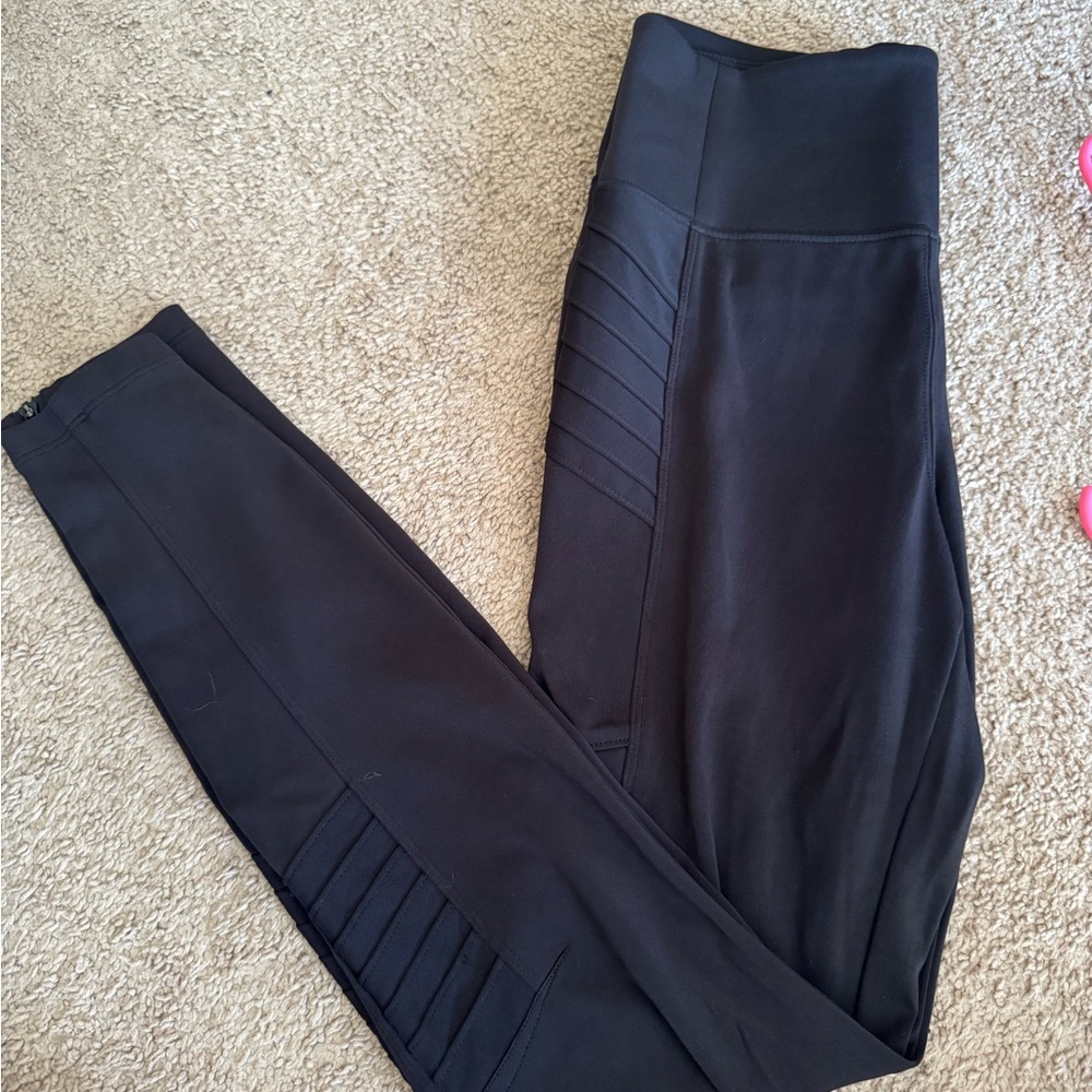 Athleta Black High-Rise Leggings with Stretchy Fit
